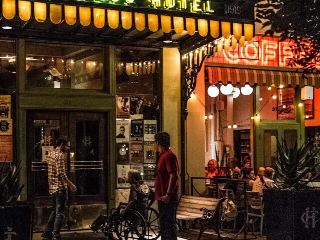 Congress Hotel